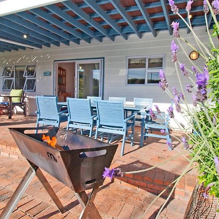 Atlantic Dream Beachfront Villa 스카버러 외부 사진