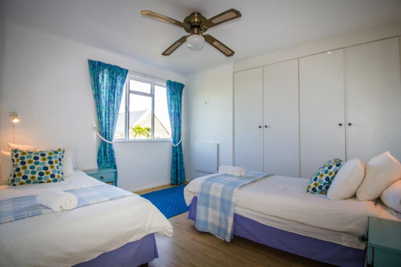 Atlantic Dream Beachfront Villa 스카버러 외부 사진